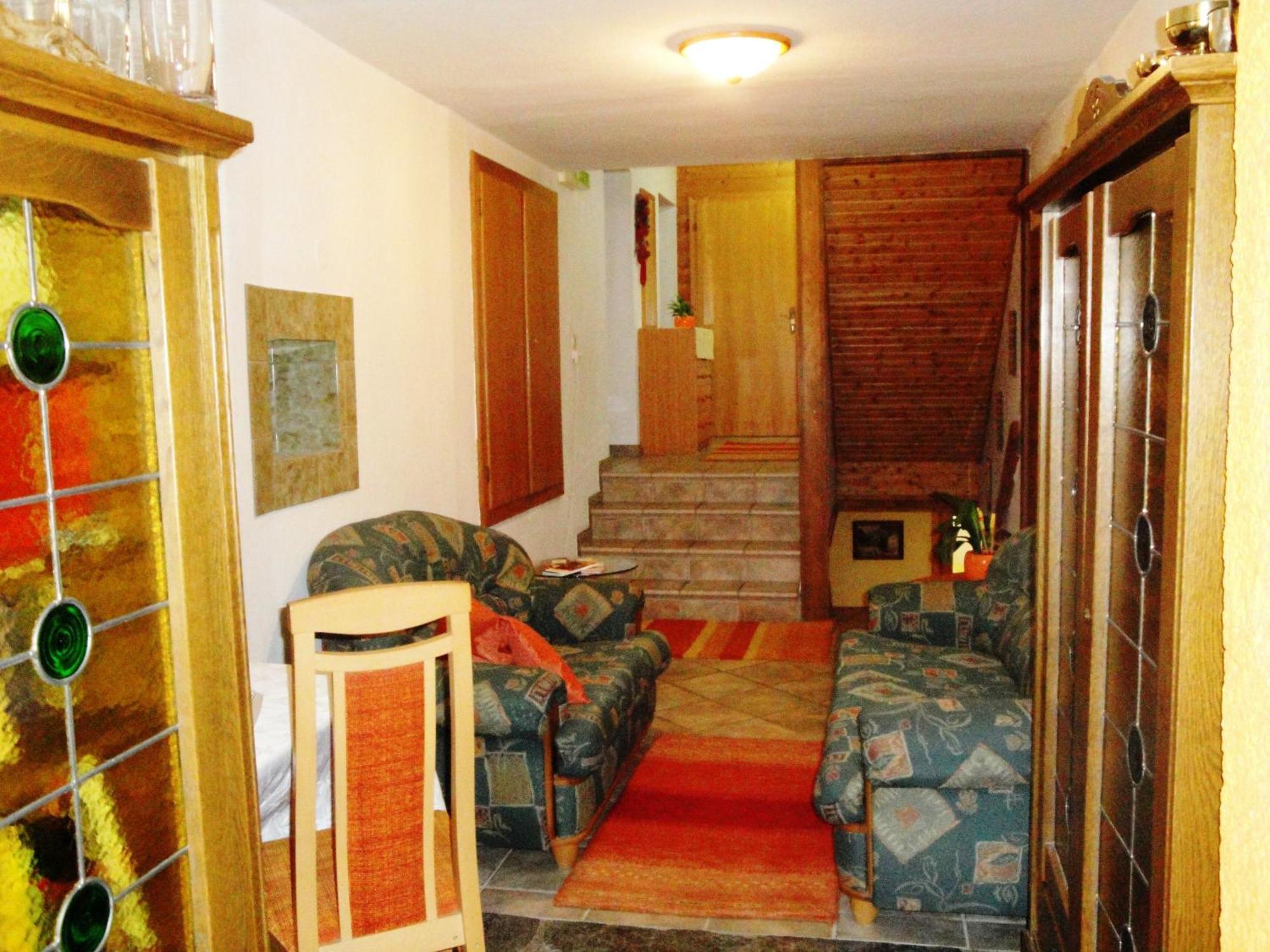 Hotel Pension Schwaiger Санкт Маргаретен им Лунгау Екстериор снимка