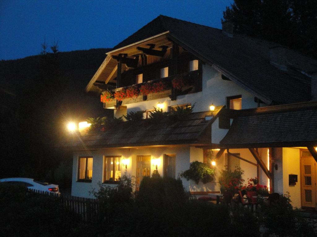 Hotel Pension Schwaiger Санкт Маргаретен им Лунгау Екстериор снимка